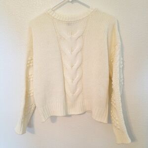 Moon and MADISON white Long Sleeve Sweater Sz M